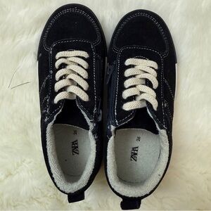 Zara Kids Black Sneakers size 26